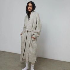 Trendy Fashion $498 Lunya Chunky Wool Knit Cardigan Sweater Long Robe Soothing Grey Size L/XL, Fashion Women's Sweaters Silk Bridal Robe, Luxury Robes, Belted Robe, Luxury Loungewear, Loungewear Luxury, Knit Cardigan Sweater, Chunky Wool, Xl Fashion, Long Sweaters Cardigan