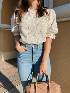 Spring Tops Western Wear Outfits, Casual Day Outfits, Eyelet Top, Elegante Casual