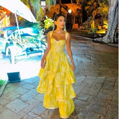 Yellow Formal Dress, Floor Length Prom Dresses, Elegant Prom Dresses, Looks Party, Evening Dress Fashion, Ball Gowns Evening, Prom Dresses Vintage, Prom Dress Inspiration, A Line Prom Dresses