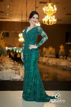 Green Mother Of The Bride/Groom Dresses Lace Long Sleeve Evening Gowns Wedding Guest Dress on Storenvy Gowns Wedding Guest, Modern Prom Dresses, Mother Of The Bride Gowns, Bride Groom Dresses, Mermaid Prom Dresses Lace, Evening Gowns With Sleeves, Mother Of Bride Outfits, Cape Wedding Dress