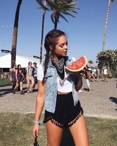 Mode Coachella, Look Da Festival, Moda Coachella, Geek Outfit, Festival Must Haves, Coachella 2018, Coachella 2017, Festival Mode, Look Boho Chic