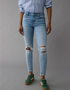 AE Next Level High-Waisted Ripped Jegging Crop Aerie Bras, Jumpsuit Skirt, Graphic Tops, Denim Shop, Cropped Jeans, Date Night Outfit