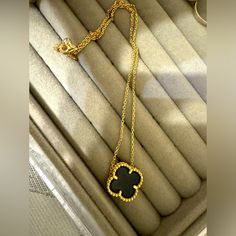 14 Kt Gold Onyx Black Amazing Condition Worn Once Small Knot On Chain Adjustable Chain Clover Necklace, Womens Jewelry Necklace, Onyx, Womens Sizes, Jewelry Necklaces, Women Jewelry, Chain, Women Shopping, Gold