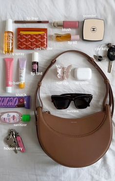 Beach Bag List, Purse Essentials, Aesthetic Bags