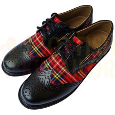 Handmade Black 100% Real Leather With Tartan Ghillie Brogues Scottish Kilt Shoes Embrace Scottish style with these handmade black leather Ghillie Brogues from the Scottish Kilt Tailor. Featuring tasseled accents and a solid pattern, these shoes are the perfect addition to any outfit. They come in a range of sizes from 5.5 to 14.5 for UK shoe size, 6 to 15 for US shoe size, and 39 to 49 for EU shoe size, with customization options available for AU shoe size. These shoes are made of 100% real leather with a leather outsole and rubber insole for maximum comfort, making them suitable for all seasons. The Ghillie Brogue style and adjustable features make them perfect for men, women, and kids alike. Get your hands on these high-quality shoes today and step out in style! Ghillie Brogues, Irish Kilt, Plaid Accessories, Kilt Accessories, Scottish Style, Brogues Style, Kilt Outfits, Scottish Fashion, Scottish Clans