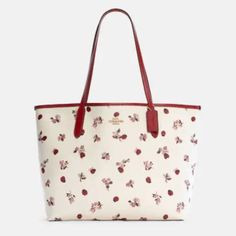 Coach Ladybug Floral Tote And Wallet Set New With Tags Msrp $578 Ladybug Purse, Coach City Tote, Chloe Bags Handbags, Coach Tote Bag, My Style Bags, Coach Tote Bags, Leather Tote Purse, Teal Leather, Bags Leather Handbags