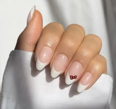 Hello Kitty Nail Inspo Simple, Cinnamoroll Nails Simple, Hello Kitty Nails Easy, Easy Hello Kitty Nails, Sanrio Nails Simple, Short Sanrio Nails, Nails Hello Kitty Short, Sanrio Nail Designs, Hello Kitty And Friends Nails