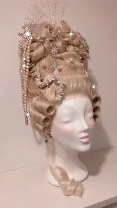 1700s French Hairstyles, Victorian Wigs Marie Antoinette, French Wigs 18th Century, Rococo Wig Woman, Traditional French Hairstyles, 1770s Hairstyles, Marie Antoinette Wig Diy, Marie Antoinette Crown, Diy Marie Antoinette Hair