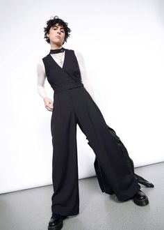 The Empower High Waisted V-Neck Jumpsuit - Wildfang Nonbinary Prom Outfit, Androgynous Wedding Attire, Androgynous Formal Wear, Androgynous Outfits, Queer Fashion, Androgynous Fashion, Prom Outfits, Graduation Outfit