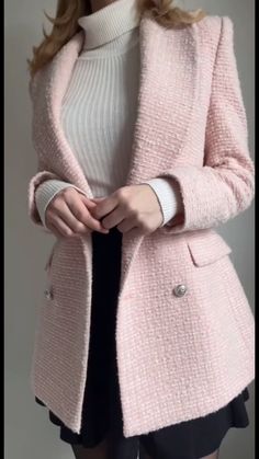 Blazer Ideas Women, Korean Blazer Outfit, Korean Fashion Dress Casual, Stile Hijab, Stylish Winter Outfits, Elegante Casual, Classy Work Outfits, Blazer Outfits, Formal Outfit