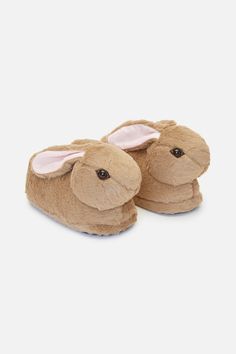 Bunny Slippers- A pair of fun novelty slippers- Sweet bunny design- Fluffy and soft- Natural tan colour with cute pink floppy ears - Available in one size Product Code: PWFY125 Slippers Aesthetic, Aesthetic Bunny, Novelty Slippers, Picnic Gifts, Bunny Slippers, Animal Slippers, Bunny Design, Cute Slippers, Stocking Stuffers For Kids