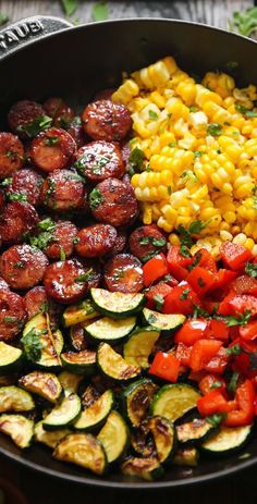 Sausage and Veggies Skillet with Bell Peppers, Zucchini, and Corn. Sausage And Veggies Skillet, Health Dinner Recipes, Summer Dinner, Sausage Recipes, Bell Peppers, High Protein Recipes, Healthy Meal Prep