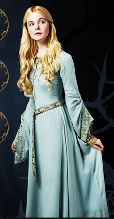 aurora maleficent - Google Search Medieval Clothing Women, Medieval Dress Peasant, Princess Aurora Costume, Medieval Dress Princess, Medieval Dress Pattern, Era Victoria, Medieval Princess, Medieval Clothes