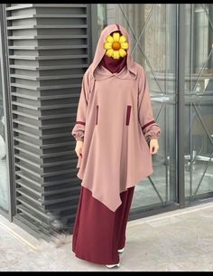 Kaftan Styles For Ladies, Modest Muslim Fashion, Designer Abaya, Modest Outfits Muslim, Boubou Styles For Women, Outdoor Outfits, Abaya Design, Dress Patterns Diy