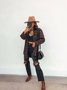 Best Winter Outfits, Fall Feels, Midi Skirts, Fashion Mistakes, Looks Chic, Country Outfits