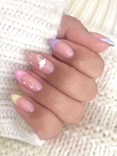 Subtle Spring Nails, Nails Fancy, Tip Nail Designs, Kids Nail Designs, Rainbow Nails Design, Band Nails, Art Deco Nails, French Tip Nail Designs