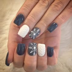 This Pin was discovered by Leanne Prohl. Discover (and save!) your own Pins on Pinterest. January Nails, Sweater Nails, Classy Christmas, Nail Art Sticker, Snowflake Nails