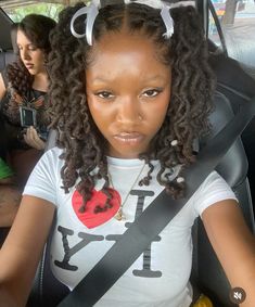 Short Loc No Retwist Styles, New Loc Styles For Women, Dark Skin Girl With Locs, Black Locs Hairstyles, Dreads On Women, Locs Hairstyles Retwist, Pretty Loc Styles, Locs Inspo Black Women, Locs Hairstyles For Women Shoulder Length