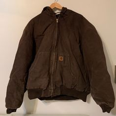 Men’s Brown vintage carhartt jacket Dark Brown Carhartt Jacket, Cargarte Jacket, Cargarte Jacket Outfit, Brown Carhartt Jacket Outfit, Carhartt Brown Jacket, Carhartt Jacket Outfit, Brown Carhartt Jacket, Vintage Carhartt Jacket, Carhartt Jackets