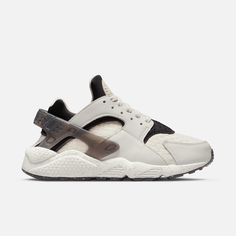 Nike Women's Huarache Crater PRM Phantom Black Nike Huraches Nike, Air Huarache, Nike Air Huarache, Black 7, Nike Huarache, Nice Shoes, Me Too Shoes, Women's Shoes, Nike Women