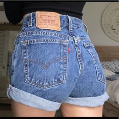 Can Fit From Xs-L Prices Negotiable Perfect For Summer! #Levi #Vintagelevi #Levijeans #Jevishorts Levi Jean Shorts, Levi Shorts, Vintage Levis, Christmas Presents, Nuts, Jean Shorts, Levi Jeans, Levi's, Color Blue