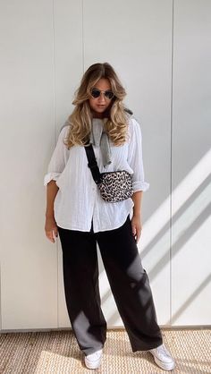 Midsize Outfits, Quoi Porter, Look Plus Size, Midsize Fashion, Europe Outfits, Work Fits, Cute Spring Outfits, Spring Fashion Outfits, Outfits 2023