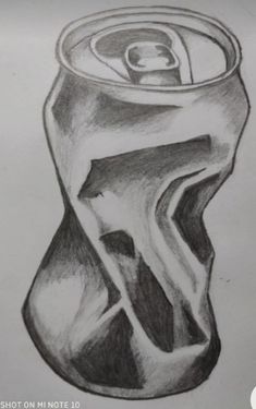 a drawing of a can of soda