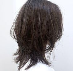 Hushcut Haircut Short, Hushcut Medium Hair, Wolfcut Medium Hair, Hush Cut Hair Short, Layered Hair Shoulder Length