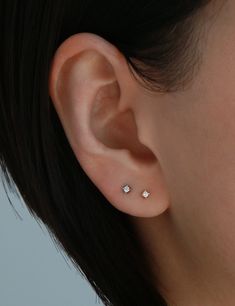 Teeny CZ flat back stud D E T A I L S * CZ is 2 mm * 18 gauge flat back push pin * 16k gold over sterling silver // white gold over sterling silver * High quality cubic zirconia * Nickel free and hypoallergenic S H O W   U S   S O M E  ♥ Instagram: @Minthologie Facebook: facebook.com/Minthologie Flat Back Earrings Silver, Tragus Stud, Labret Studs, Flat Back Earrings, Ultimate Gift Guide, Push Pin, Tragus, Jewelry Earrings Studs, Gift Guide