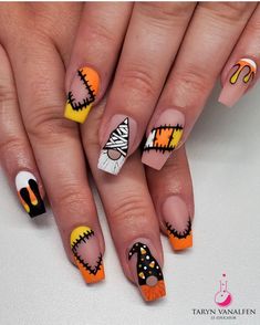 Scarecrows Nails, Scarecrow Nails, Cowboy Nails, Horror Nails, Crazy Nail Designs, Holloween Nails, Simple Fall Nails, Art Deco Nails