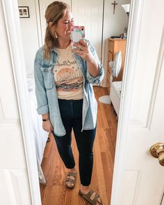 Teacher outfits (with a couple weekend outfits thrown in 🤣) from the past two weeks ☺️ I hope they provide you some inspo - and I’d love for you to follow along! Have a great week! 🤍 #teacherstyle #teacheroutfits #teacherootd #teacheroutfitsoftheweek #midsizestyle #midsizefashion Teacher Winter Outfits, Size 16 Women Outfits, Curvy Teacher Outfits, Casual Teacher Outfits, October Style, Mom Outfits Fall, Shacket Outfit, Carousel Post, Teacher Outfits Fall