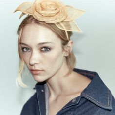 Same Day Shipping New With Tag Zara Hats, Zara Winter, Mesh Headband, Zara Accessories, Floral Hat, Feather Headband, Metal Headbands, Wool Berets, Floral Headpiece