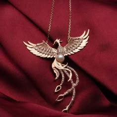 Phoenix Necklace, Gold Dragon, Magical Jewelry, Arte Inspo, Dragon Pendant, Fancy Jewellery, Jewelry Lookbook, 판타지 아트