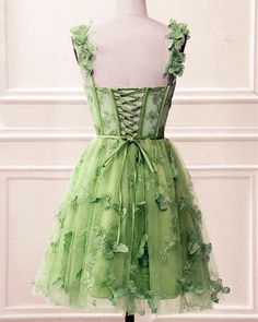 Green Prom Dress With Lace-up Back, Green Tulle Dress With Corset Back, Spring Green Dresses With Corset Back, Green Mini Dress With Fitted Bodice For Prom, Spring Green Dress With Corset Back, Green Sweetheart Neckline Mini Dress For Wedding, Wedding Mini Dress With Sweetheart Neckline In Green, Green Mini Dress With Sweetheart Neckline For Wedding, Spring Green Corset Dress With Fitted Bodice