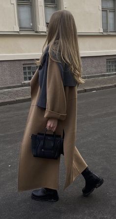 Monochromatic Outfit, Mode Inspo, Sporty Chic, Outfit Winter, Mode Inspiration