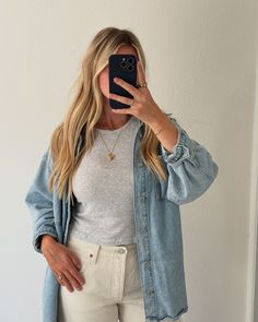 silver & gold #style #momstyle #styleinspo #casualstyle Capsule Wardrobe Fall Winter, Closet Basics, Fall Winter Capsule Wardrobe, Modest Wardrobe, Clothes For Work, Teacher Fashion, Mom Bod, Shopping Haul