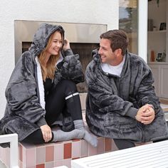 Gifts for Women: Wrap the special woman in your life in plush luxury with this oversized hooded blanket. Thoughtful and practical, this cozy blanket wrap is the perfect way to help her feel treasured and relaxed on her special day. You can solve two problems: Wearing lots of clothes to stay warm in winter or Limited mobility under a warm blanket. Bring our comfy blankets to the outdoor BBQ, camping trip, beach, drive-in, or sleepover, or wear it to school! After Sale and Care: The blanket hoodie Beach Concert, Beach Drive, Bbq Camping, Zip Hoodies Womens, Hoodie Sweatshirt Dress, Coat For Men, Sports Event, Camping Beach, Comfort Gifts