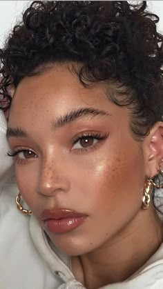 Double Lid Eye Makeup, Make Up Inspo Natural, Dewy Makeup Look, Maquillage On Fleek, Mekap Mata, Dewy Makeup, Smink Inspiration, Glam Look