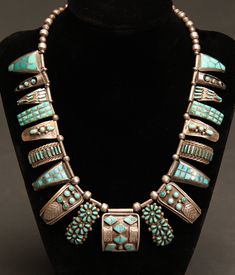 Oyster Jewelry, Bolo Necklace, Costumes Diy, Vintage Native American Jewelry, Multiple Earrings, Native American Bracelets, Native American Artifacts, Jewelry Turquoise