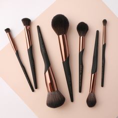 Makeup Brush Design, Makeup Tools Photography, Corrective Makeup, Makeup Tools Products, Eye Makeup Tools, Unique Makeup