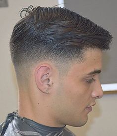 Mens hair gives the latest mens hairstyles and modern mens haircuts, plus hairstyling tips and advice from barbers and hairstylists. Description from pinterest.com. I searched for this on bing.com/images Fade Haircut Styles, Trendy Mens Hairstyles, Taper Fade Haircut, Tapered Haircut, Taper Fade