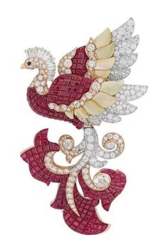 Cleef And Arpels Jewelry, Parrot Jewelry, Van Cleef And Arpels Jewelry, Van Cleef & Arpels, Van Cleef And Arpels, Bird Brooch, Bird Jewelry, Van Cleef Arpels, Look Vintage