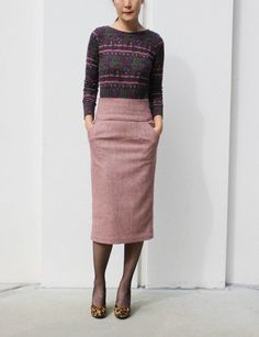 "Popular Wool High Waist Pencil Skirt in red tweed is finally here Brunch with friends, meetings at office or night out this skirt fits right in Flattering below the knee length makes it polished look while waist band sitting high on your waist makes your legs long and lean It is made of high quality red tweed wool with hint of stretch This slim winter skirt is constructed meticulously in tailor fit each size Wardrobe staple piece through all year round -Long and lean silhouette -Tailored Fit -D Winter Relaxed Fit Pencil Skirt, Winter Workwear Midi Pencil Skirt, Red Fitted Skirt For Workwear, High Waist Lined Pencil Skirt For Fall, Red Midi Pencil Skirt For Work, Red Fitted Midi Pencil Skirt, Winter Workwear Mini Pencil Skirt, Winter Lined Midi Pencil Skirt, Red Pencil Skirt For Office