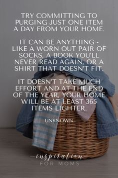 Home Decluttering, Decluttering Quotes Funny, Decluttering Quotes, Declutter Your Home Quotes, Declutter Motivation Quotes, Decluttering Ideas Minimalism, Decluttering Inspiration, Literature Humor, Minimalist Inspiration