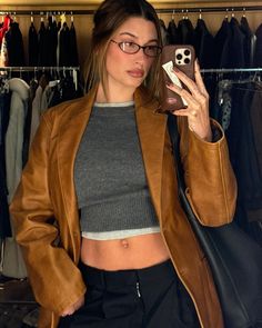 Hailey Bieber × Instagram 2024 Hailey Bieber 2024, Hayley Bieber Outfits, Hailey Bieber Aesthetic, Hailey Baldwin Outfits, Bieber Aesthetic, Hayley Bieber, Hailey Bieber Outfits, Hailey Rhode, Hailey Bieber Style