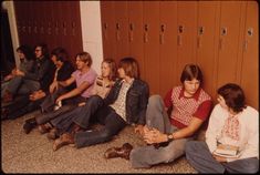 Aesthetic High School, 1970s Aesthetic, 70’s Aesthetic, 70s Photos, High School Reunion, 70s Aesthetic, School Reunion, National Archives