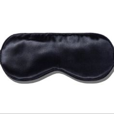 Slip Silk Mulberry Silk Eye Sleep Mask Black Nwt Luxurious Slipsilk Sleep Mask So Your Beauty Sleep Isn't Interrupted) Slip Silk Sleep Eye Mask Black Nwt Made Using Slipsilk | Pure Silk Filler And Internal Liner | Not All Silk Sleep Masks Are Created Equal | Includes X 1 Sleep Mask. The Slipsilk Difference Slipsilk Is Specially-Commissioned And Made To Our Exacting Standards, Developed And Refined Over Ten Years To Provide The Ultimate Combination Of Shine, Thickness, Softness And Durability. We Eye Sleep Mask, Gucci Belt Sizes, Silk Face Mask, Silk Sleep Mask, Sleep Eye, Silk Eye Mask, Sleep Masks, Face Mask Black, Mask Black