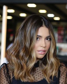 Shot Hair Styles, Cute Hairstyles For Short Hair, Hair Inspo Color, Brunette Hair, Model Hair, Brunette Hair Color, Ombre Hair, Balayage Hair