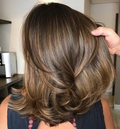 Layered Hairstyle For Medium Thick Hair Haircuts For Course Frizzy Hair, Medium Length Hair With Layers 50+, Highlights For Neutral Skin Tones, 40 Something Hair, Spring Haircuts 2023, Midlength Layered Hair, 50 Year Old Hairstyles Medium, Thick Medium Length Hair, Mob Hair