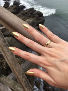 Gold Glitter Chrome Nails, Golden Almond Nails, Gold Monochrome Nails, Holographic Gold Nails, Shimmery Gold Nails, Solid Gold Nails, Gold Nails Natural, Summer Gold Nails, Gold Color Nails